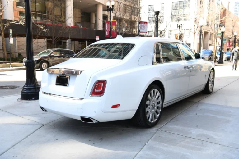 Rolls Royce Phantom 8 Series