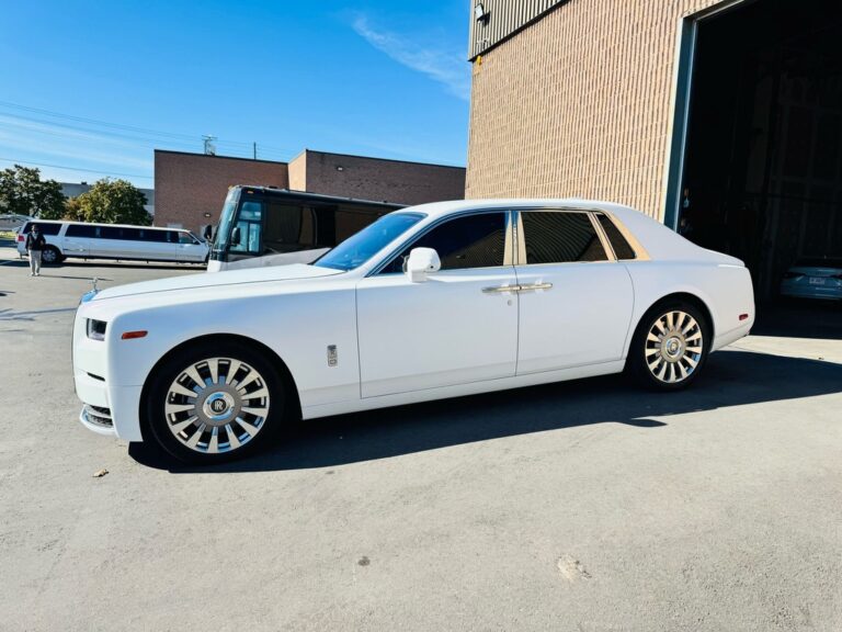 Rolls Royce Phantom 8 Series