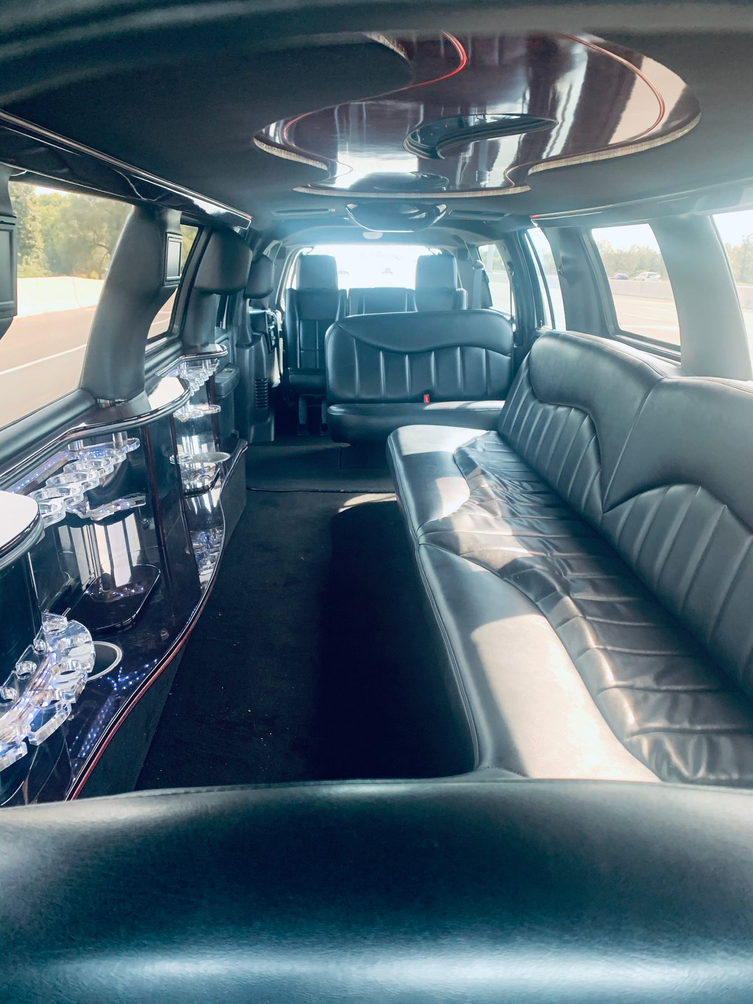 lincoln navigator stretch limo 14 passenger
